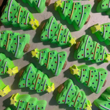 Load image into Gallery viewer, Christmas Bath Bombs
